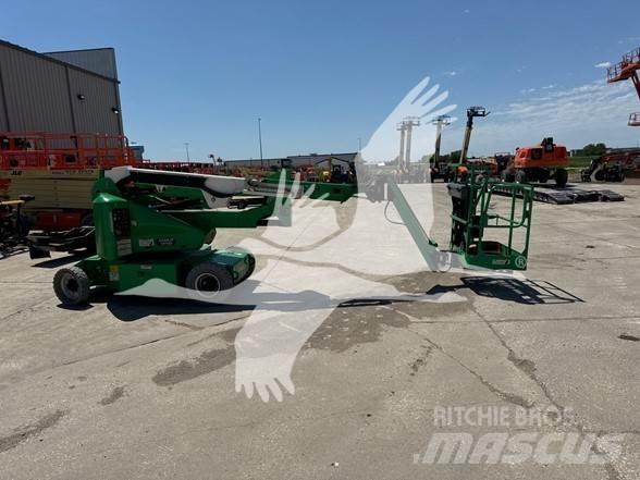 JLG E400AJPN Kuukulkijat