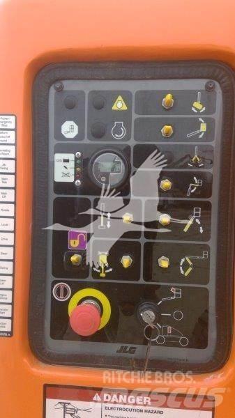 JLG E450AJ Kuukulkijat