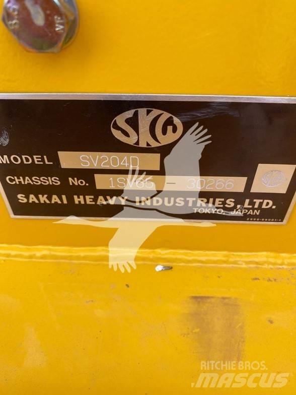 Sakai SV204D Yksivalssijyrät