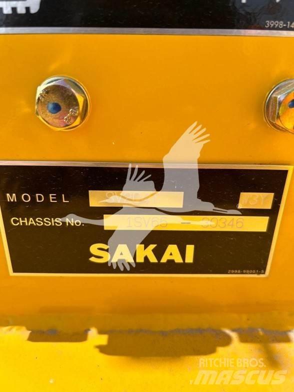 Sakai SV204T Yksivalssijyrät