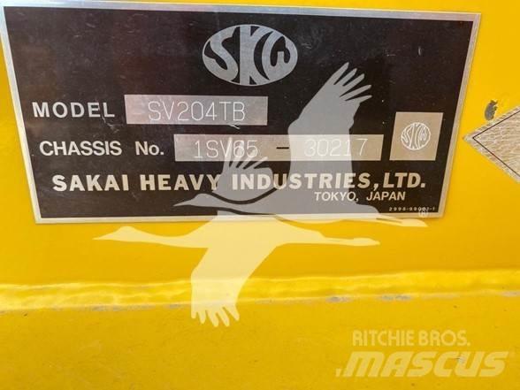 Sakai SV204TB Yksivalssijyrät