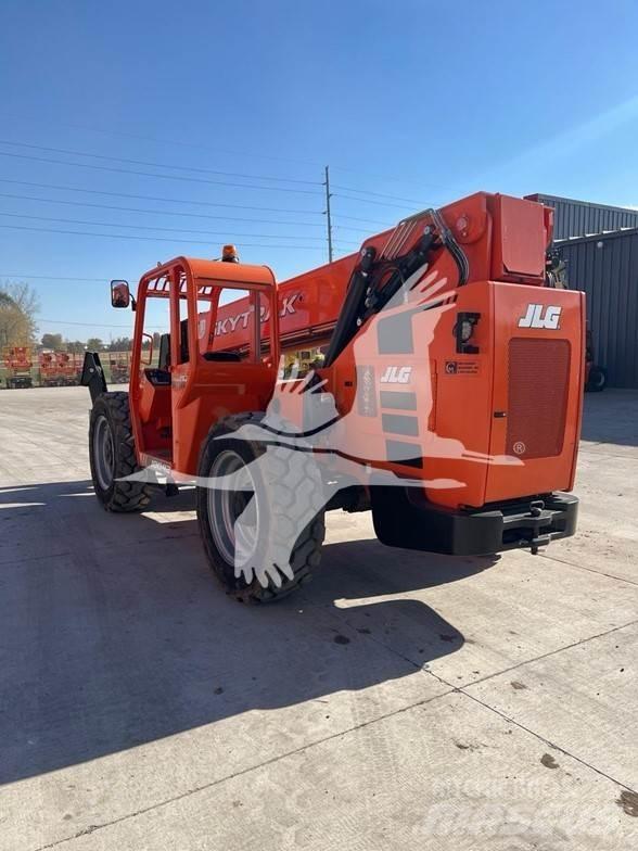 SkyTrak 10042 Kurottajat
