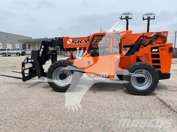 SkyTrak 10054 Kurottajat