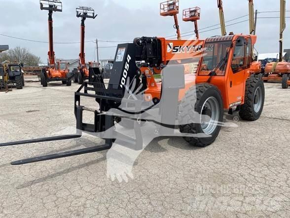 SkyTrak 10054 Kurottajat
