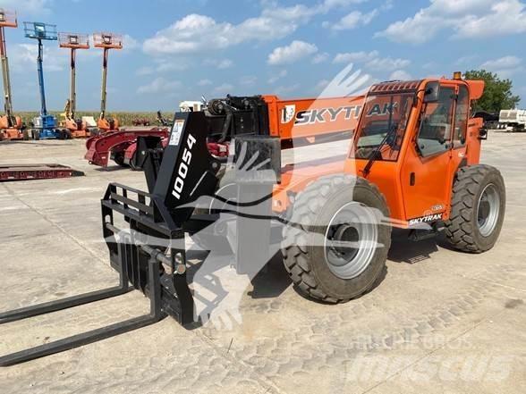 SkyTrak 10054 Kurottajat