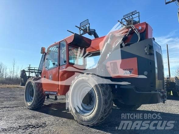 SkyTrak 10054 Kurottajat