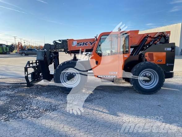 SkyTrak 10054 Kurottajat