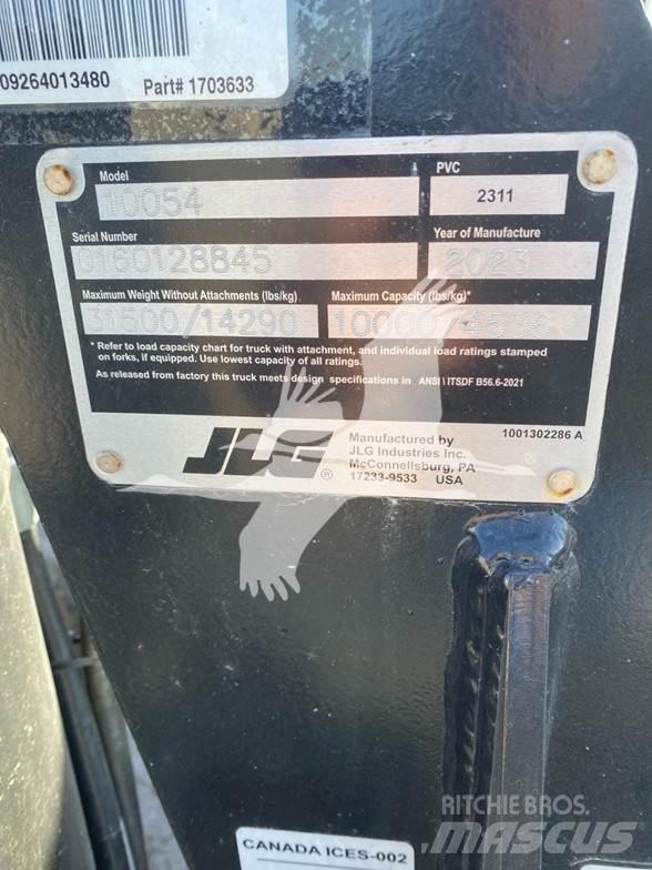 SkyTrak 10054 Kurottajat