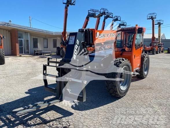 SkyTrak 8042 Kurottajat