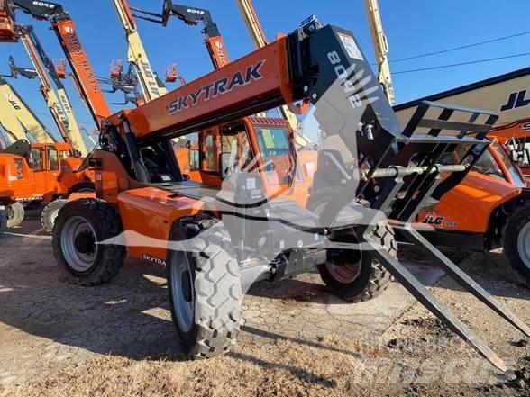 SkyTrak 8042 Kurottajat