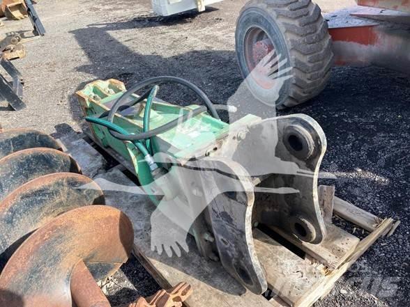 Tramac 700 F3 Kauhat