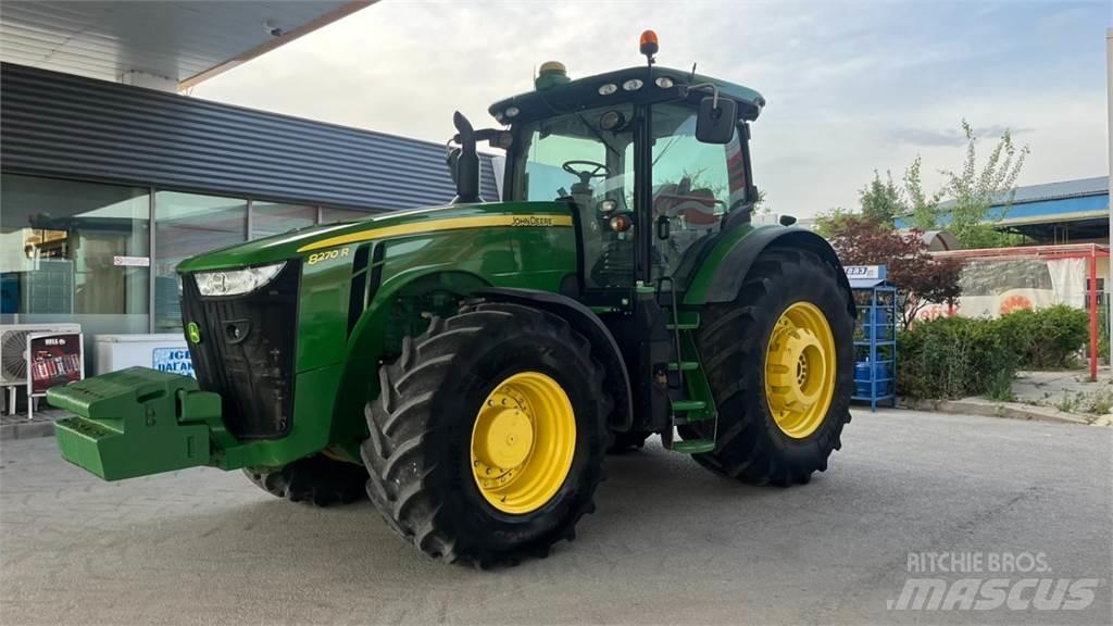 John Deere 8270R Traktorit