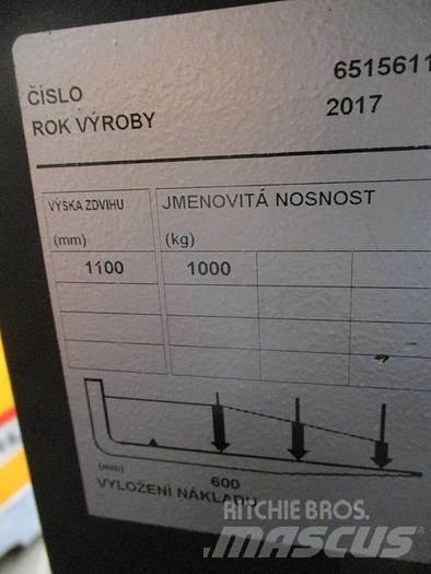 Toyota OSE 100W Matalakeräilytrukit