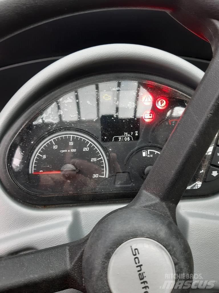 Schäffer 4670 T Yleiskuormaajat