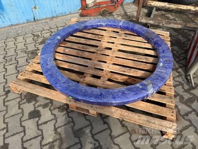 Grove GMK 3050 Mobiilinosturit