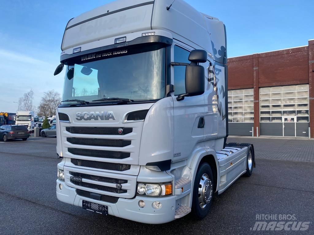Scania R 520 Vetopöytäautot