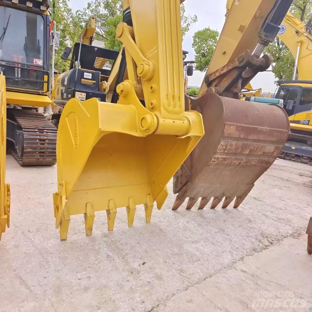 Komatsu PC 220 Telakaivukoneet