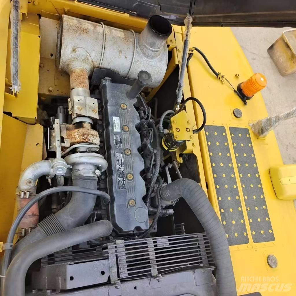 Komatsu PC 220 Telakaivukoneet
