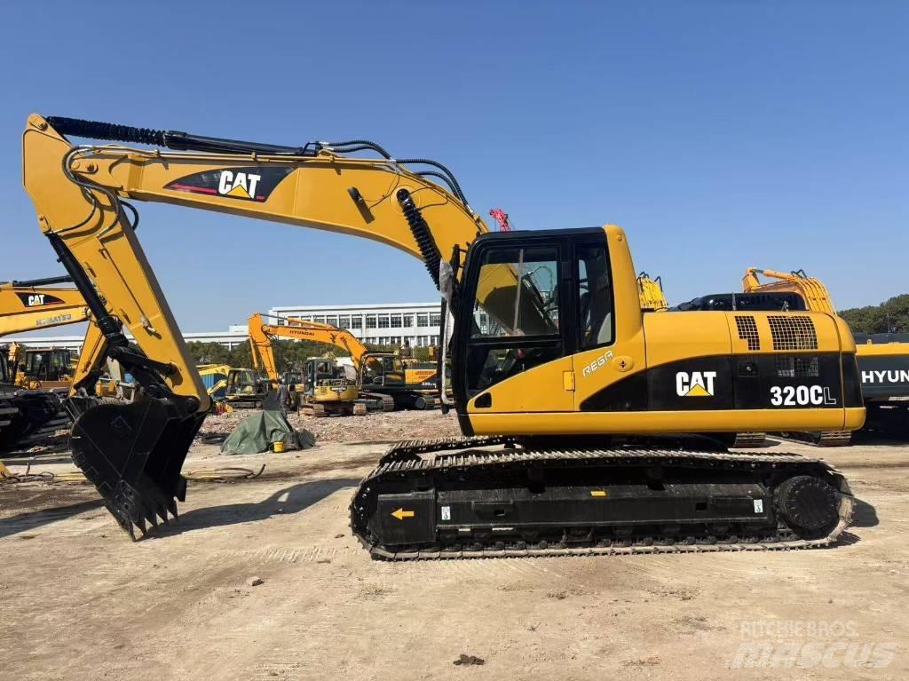 CAT 320 C L Telakaivukoneet