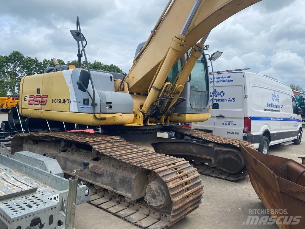 New Holland E 265 Telakaivukoneet