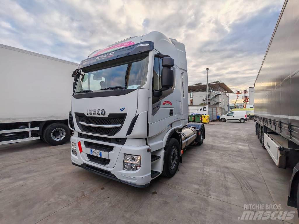 Iveco STRALIS 400 NP Vetopöytäautot