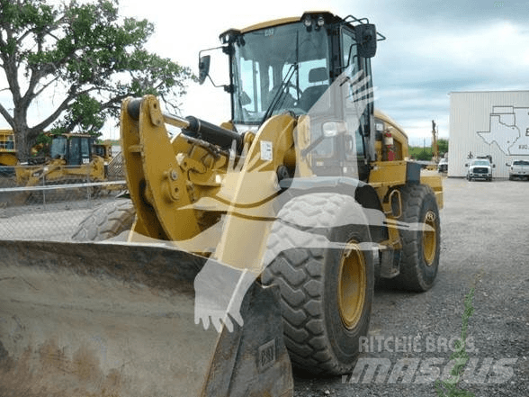 CAT 938M Pyöräkuormaajat
