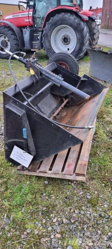 Fjärås 700 Hiekan- ja suolanlevittimet
