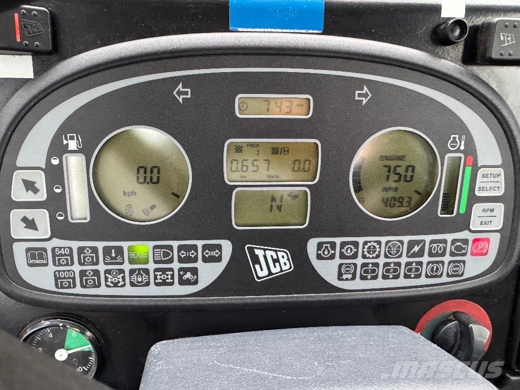 JCB Fastrac 2155 Traktorit