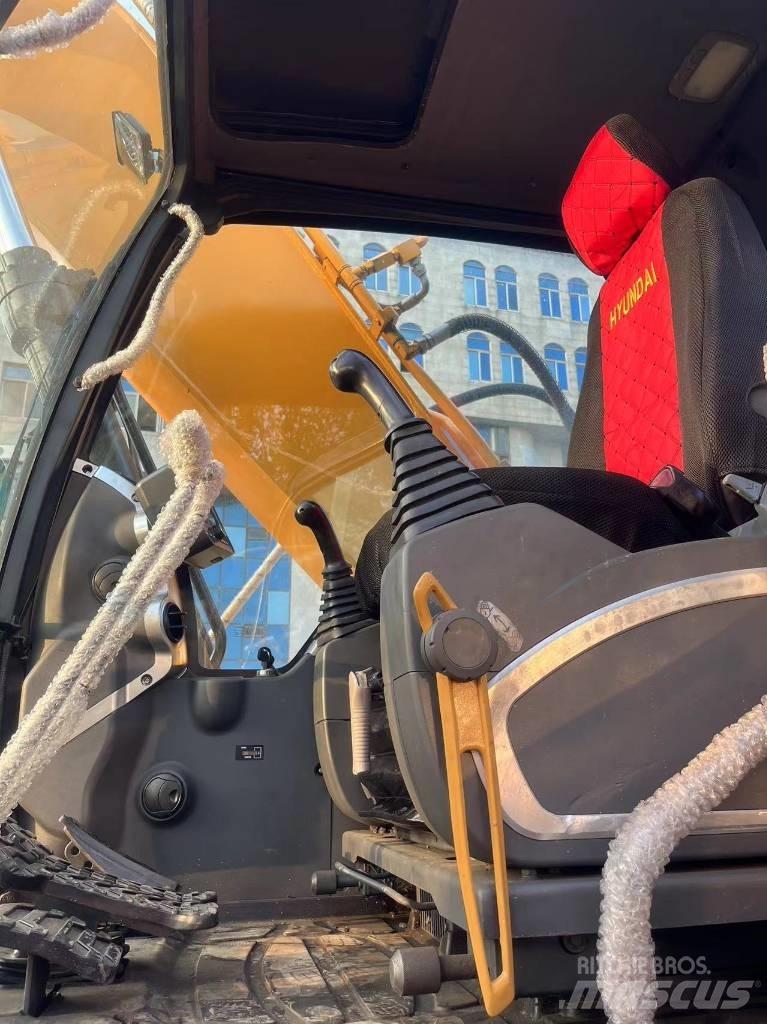 Hyundai R220LC-9S Pyöräkaivukoneet
