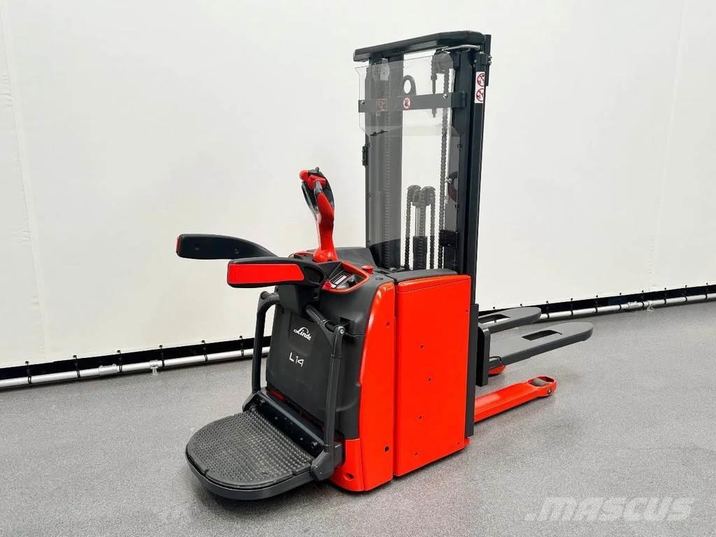 Linde L 14 AP Käyden ajettavat pinoamistrukit