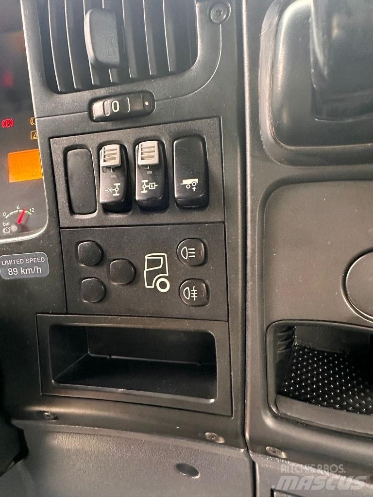 Scania R420 Vetopöytäautot
