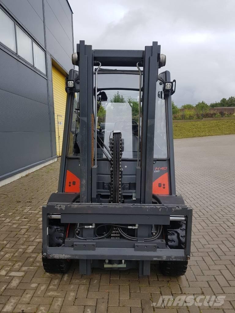 Linde H40T Nestekaasutrukit