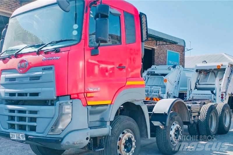 UD CGE 370 8x4 Muut kuorma-autot