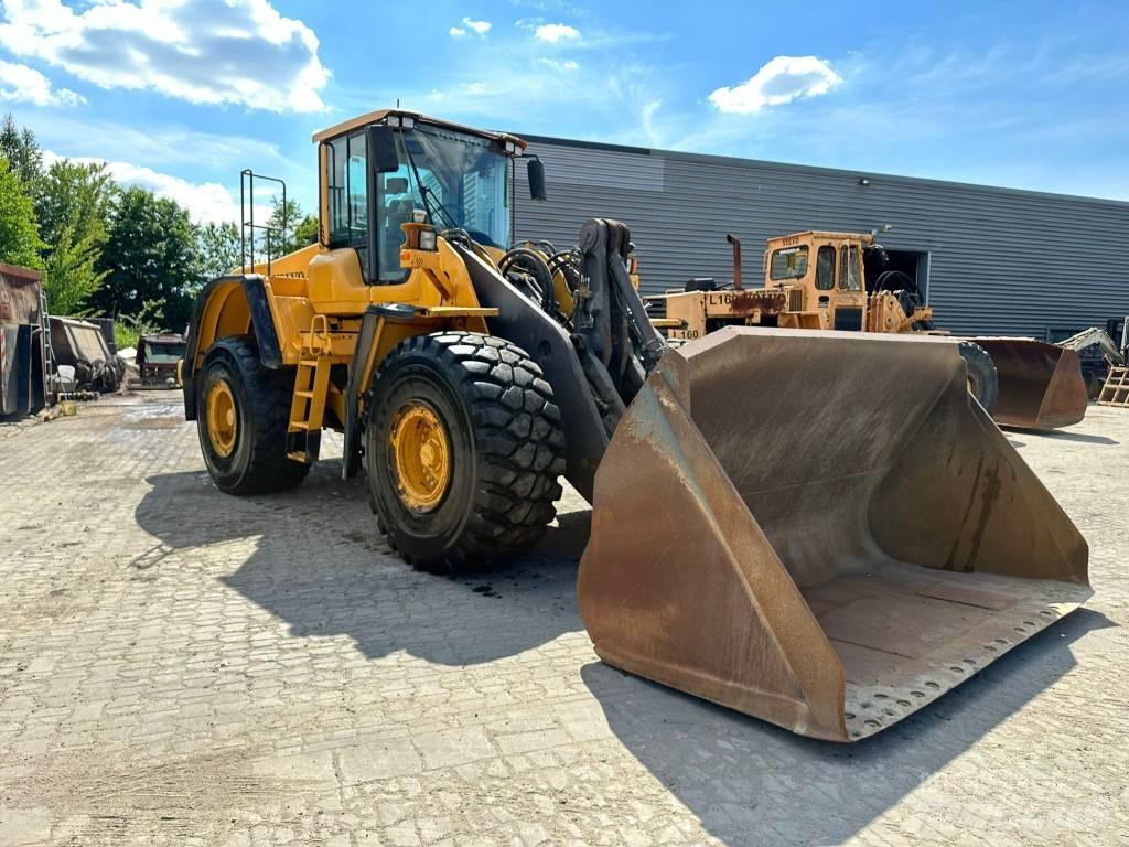 Volvo L180F Pyöräkuormaajat