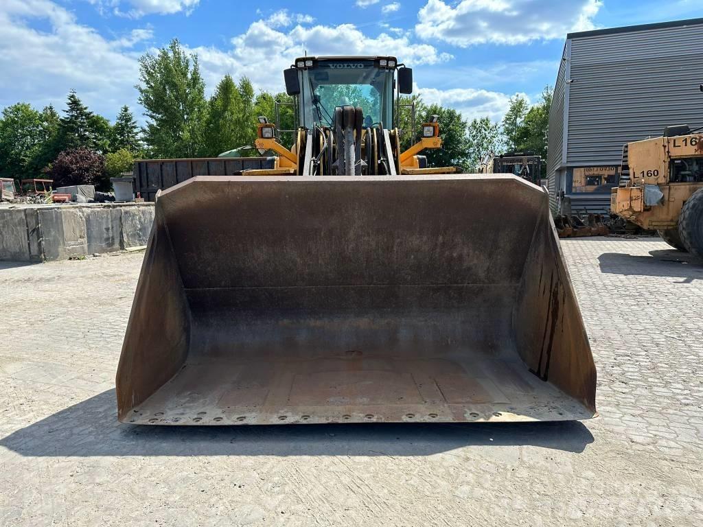 Volvo L180F Pyöräkuormaajat