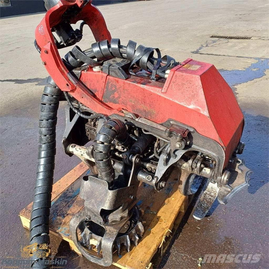 Komatsu C124 Hakkuupäät