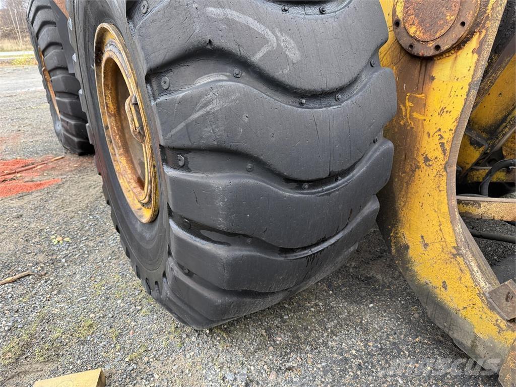 Hanomag C66 Pyöräkuormaajat