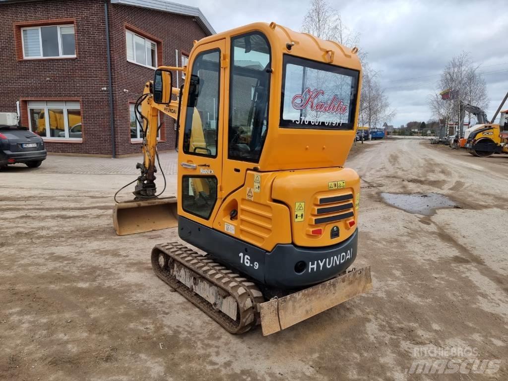 Hyundai R16-9 Minikaivukoneet < 7t