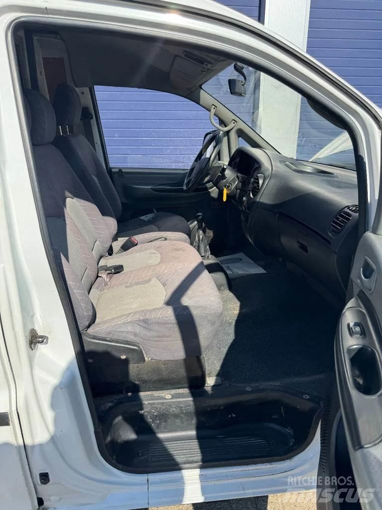 Hyundai H200 Jakeluautot