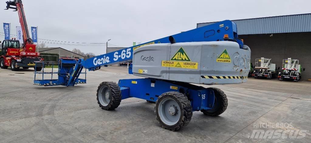 Genie S 65 Teleskooppipuominostimet