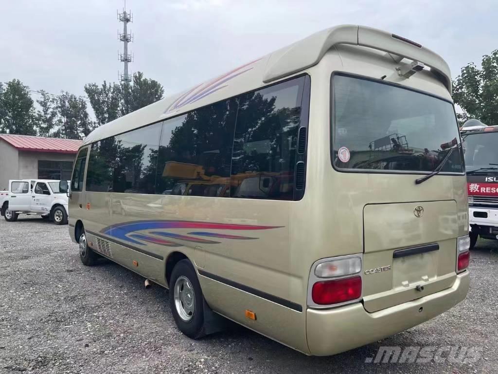 Toyota Coaster Bus Minibussit