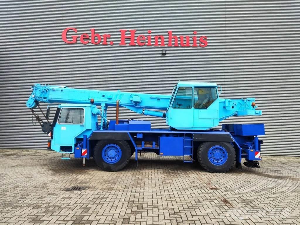 Liebherr LTM 1025 Mobiilinosturit