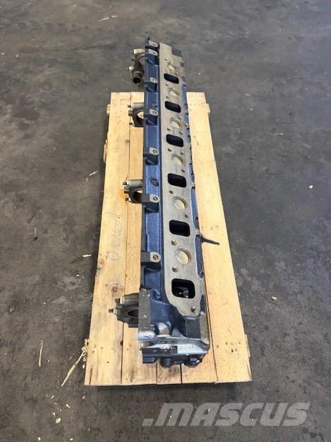 Isuzu głowica nowa Moottorit