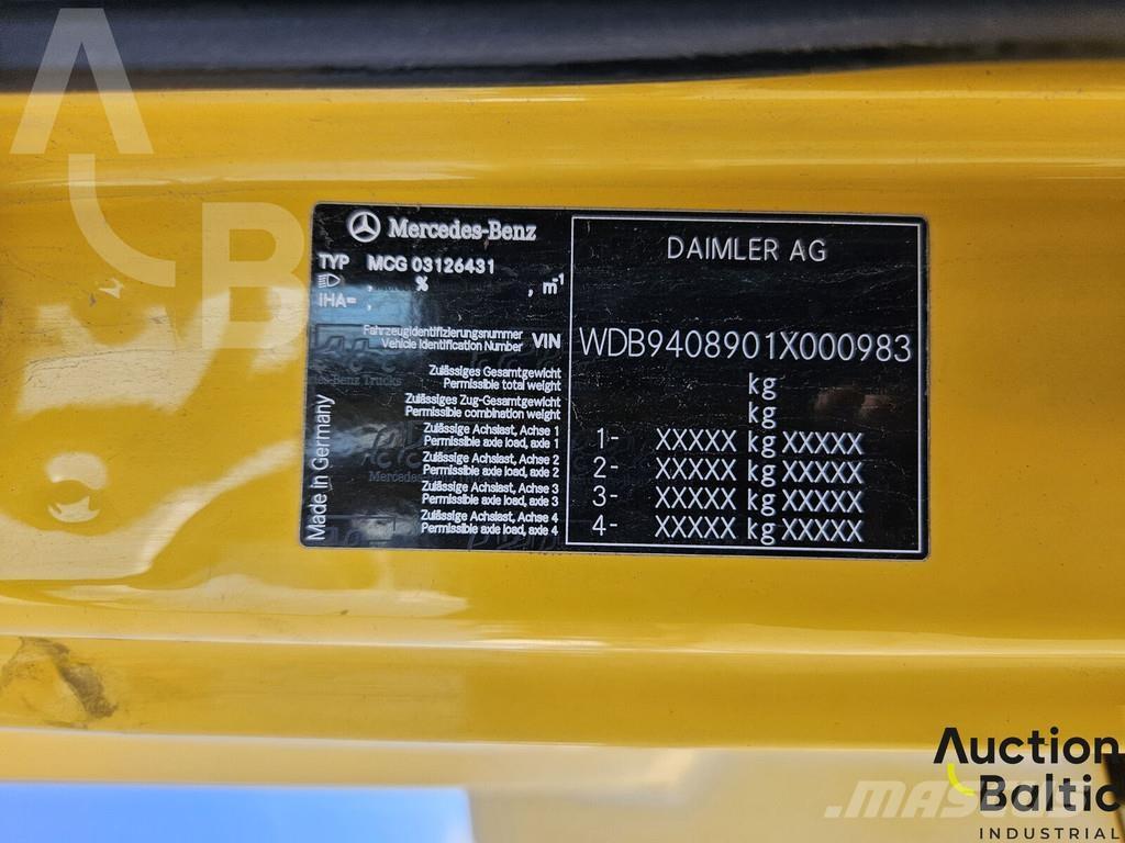 Grove GMK 5130-2 Nosturiautot