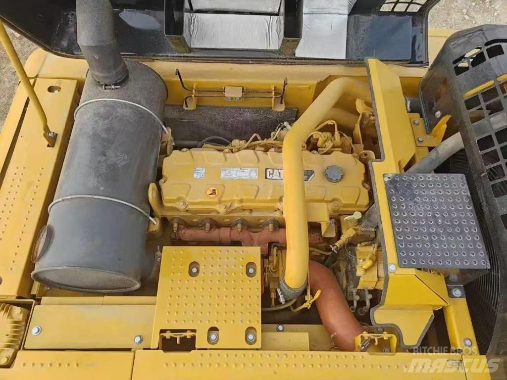 CAT 340 D L Telakaivukoneet
