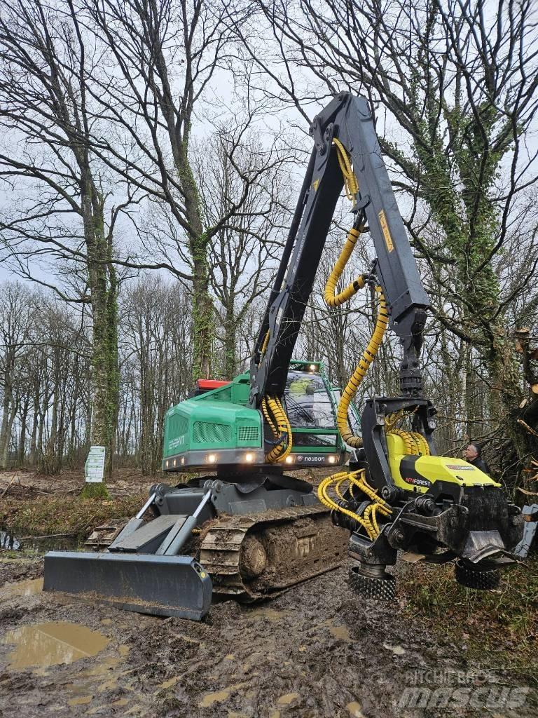 Neuson 243 HVT Harvesterit