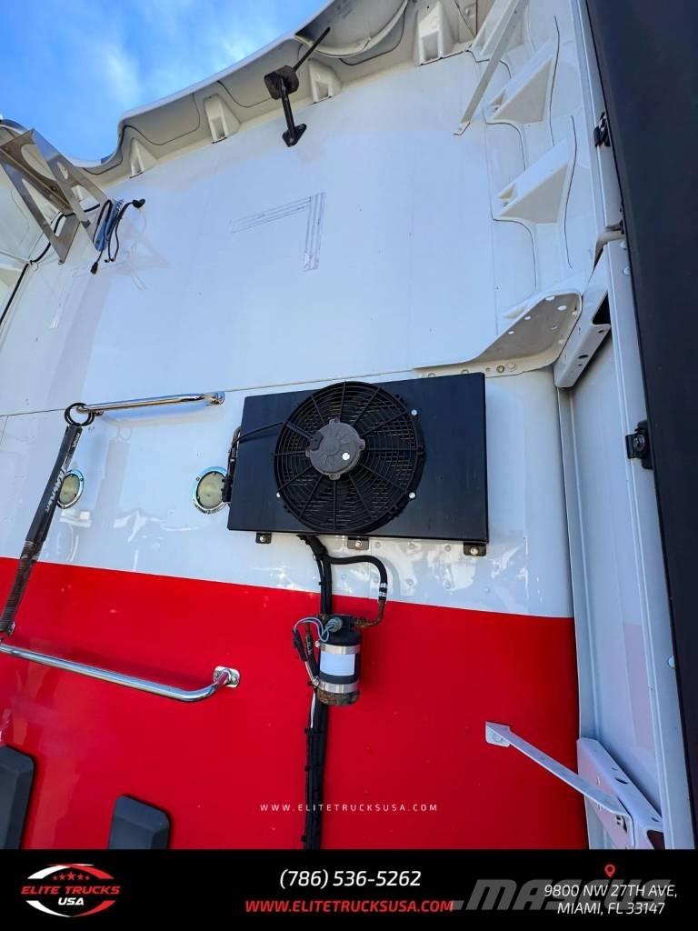 Kenworth T600 Vetopöytäautot