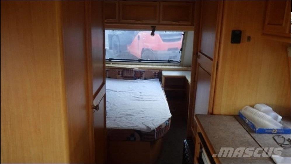 LMC 450 D Asuntoautot ja asuntovaunut