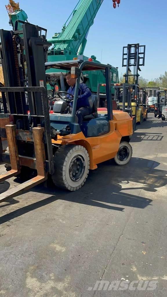Toyota 5 ton Dieseltrukit
