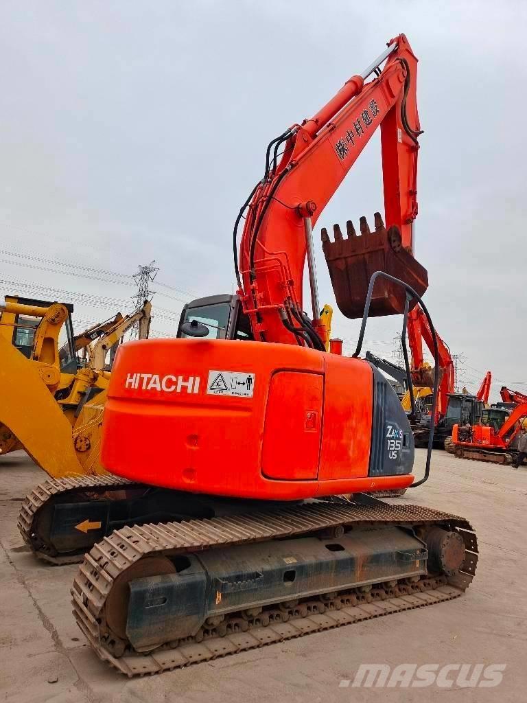Hitachi ZX 135 US Telakaivukoneet